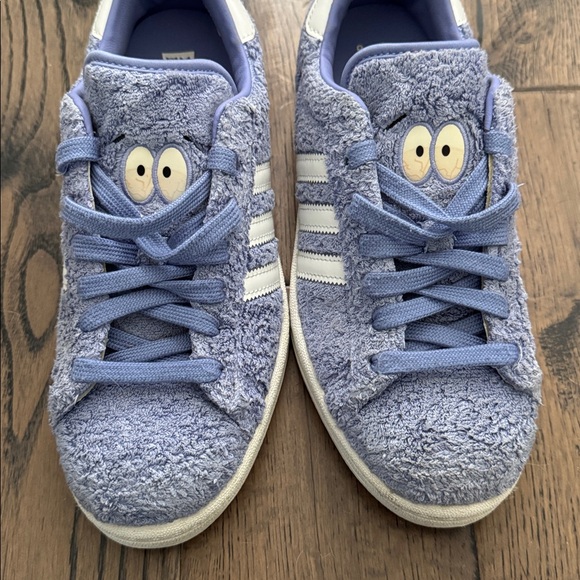 Adidas big kid size 6 south park towel glow in dark sneakers - Picture 9 of 10